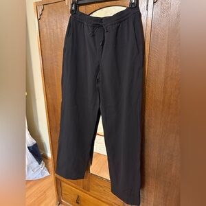 lululemon athletica women’s Black pants, size M
